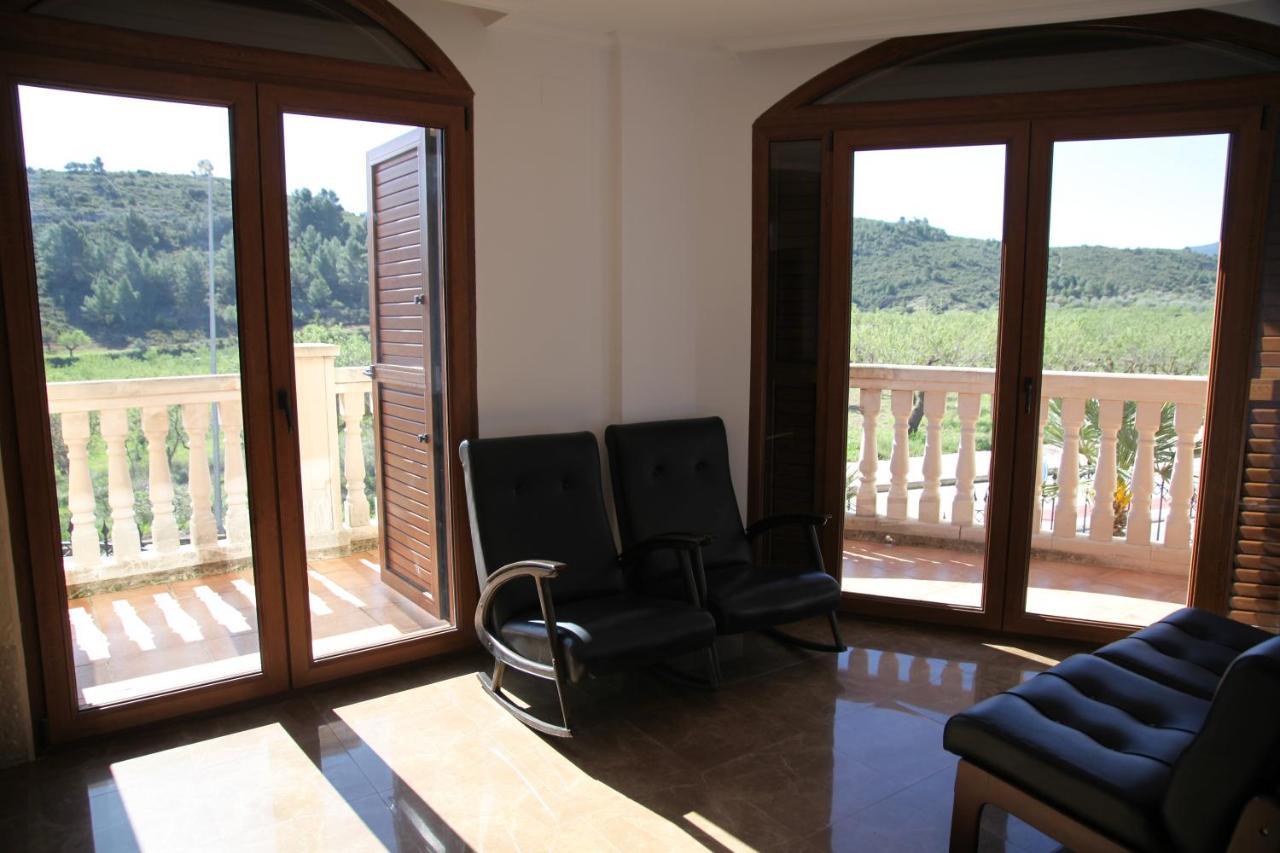 Casa Genes Chera Luaran gambar